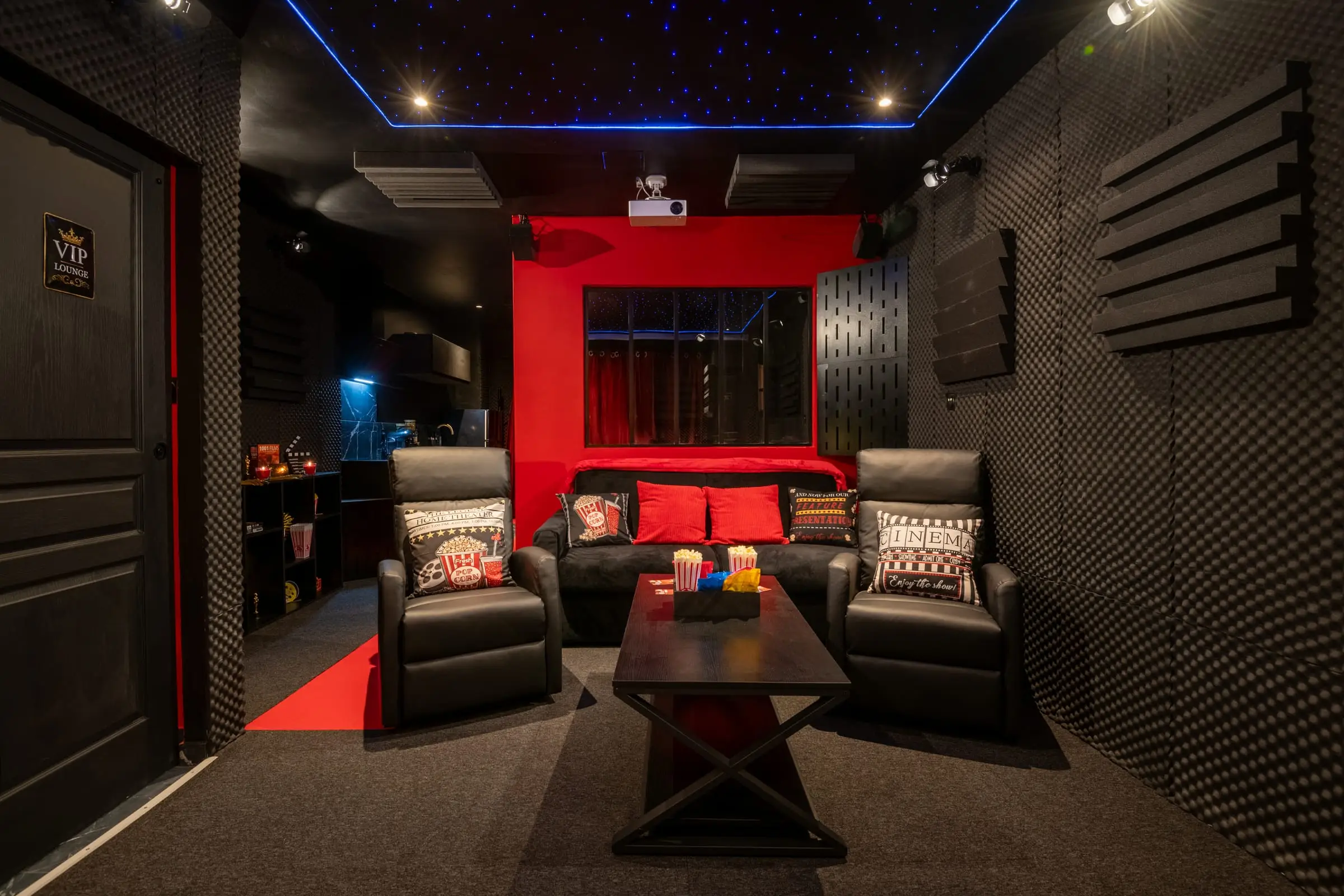 Cinéma Provence — Un loft-cinéma privé au cœur d'Avignon (5/19)